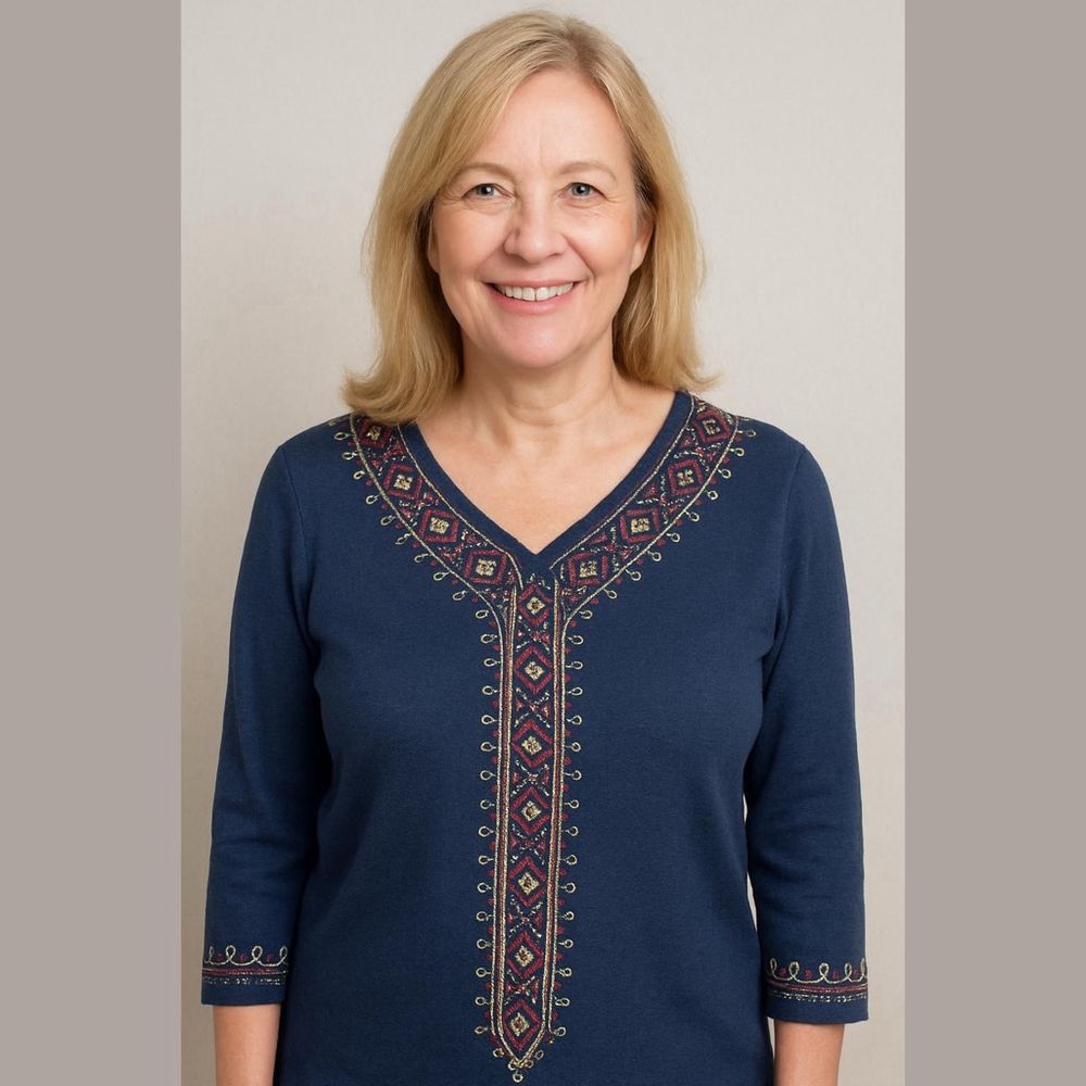 Alfred Dunner Women's Top Size Small Blue